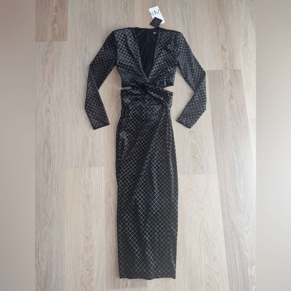 Zara Black & Silver Glittery Velvet Long Sleeve Dress - Size XS - Picture 2 of 8